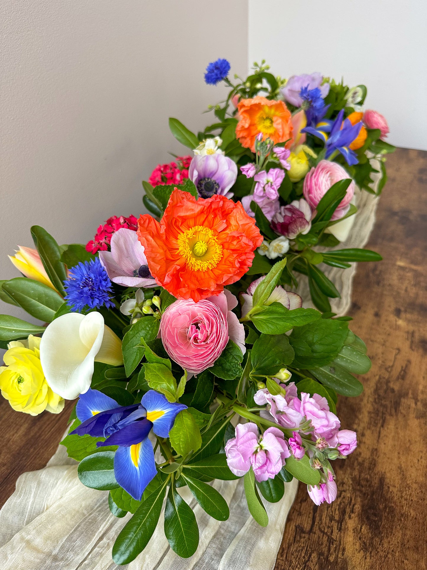 Petite Vase Collection