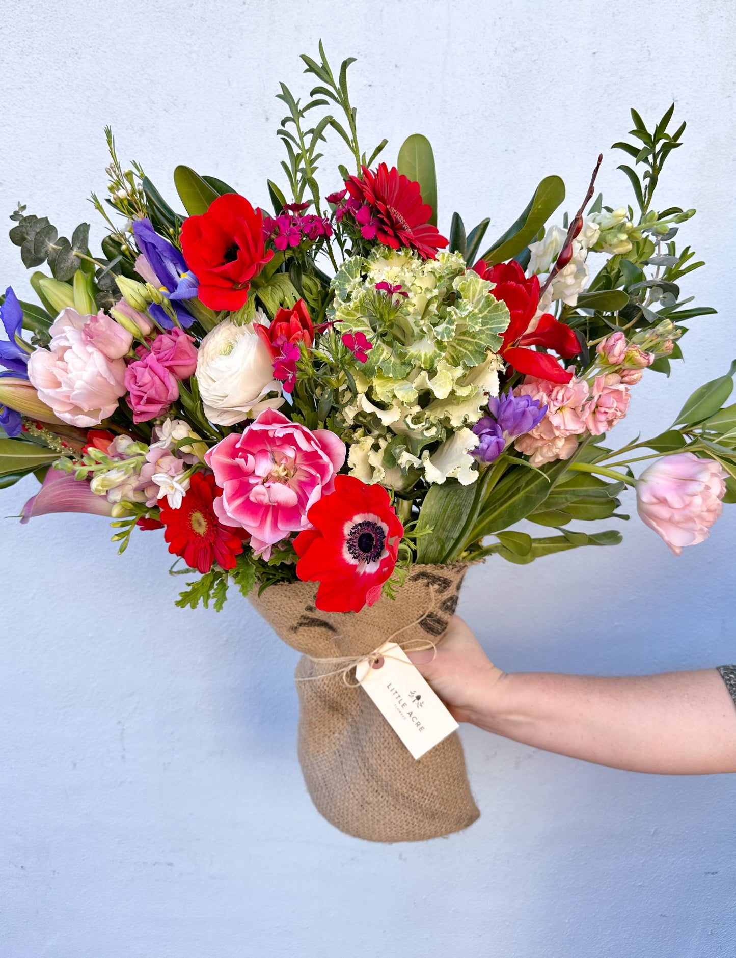 Valentine's Day - Extra Large Hand-Tied Bouquet